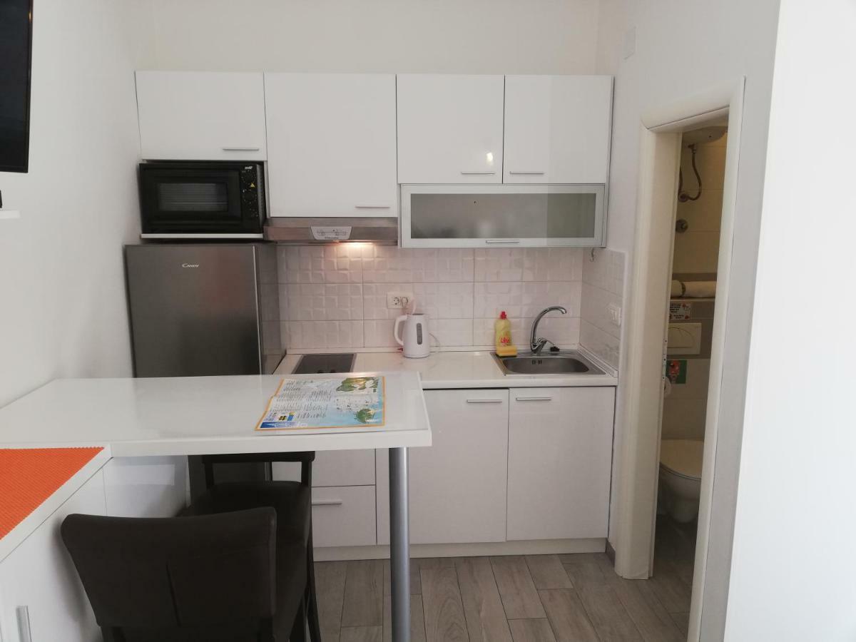 Apartment Vinko Split Exterior photo