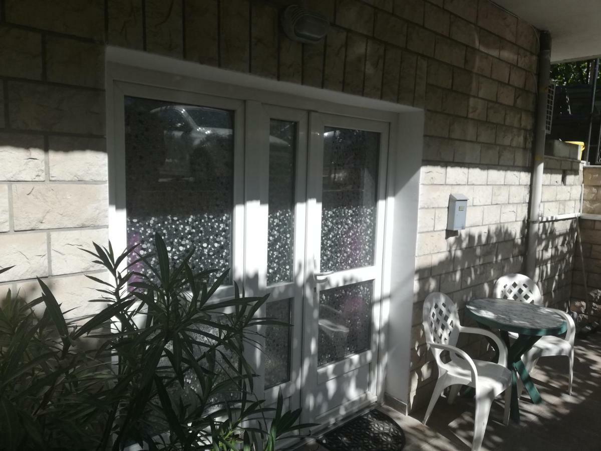 Apartment Vinko Split Exterior photo